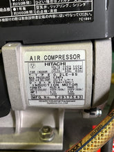 गैलरी व्यूवर में इमेज लोड करें, हिटाची बेबीकॉन एयर कंप्रेसर 0.2LE−8S