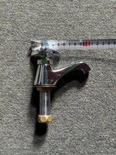 गैलरी व्यूवर में इमेज लोड करें, वॉशबेसिन के नल