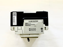 Load image into Gallery viewer, Fuji Electric BW32AAG-3P005 Circuit Breaker