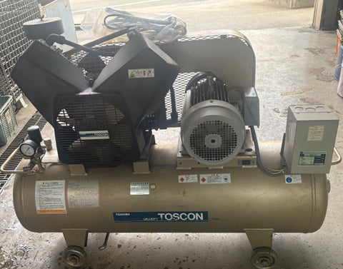TOSHIBA TOSCON エアーコンプレッサー SLP106-55T